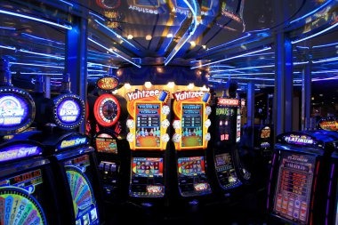 Golden Minar Slots